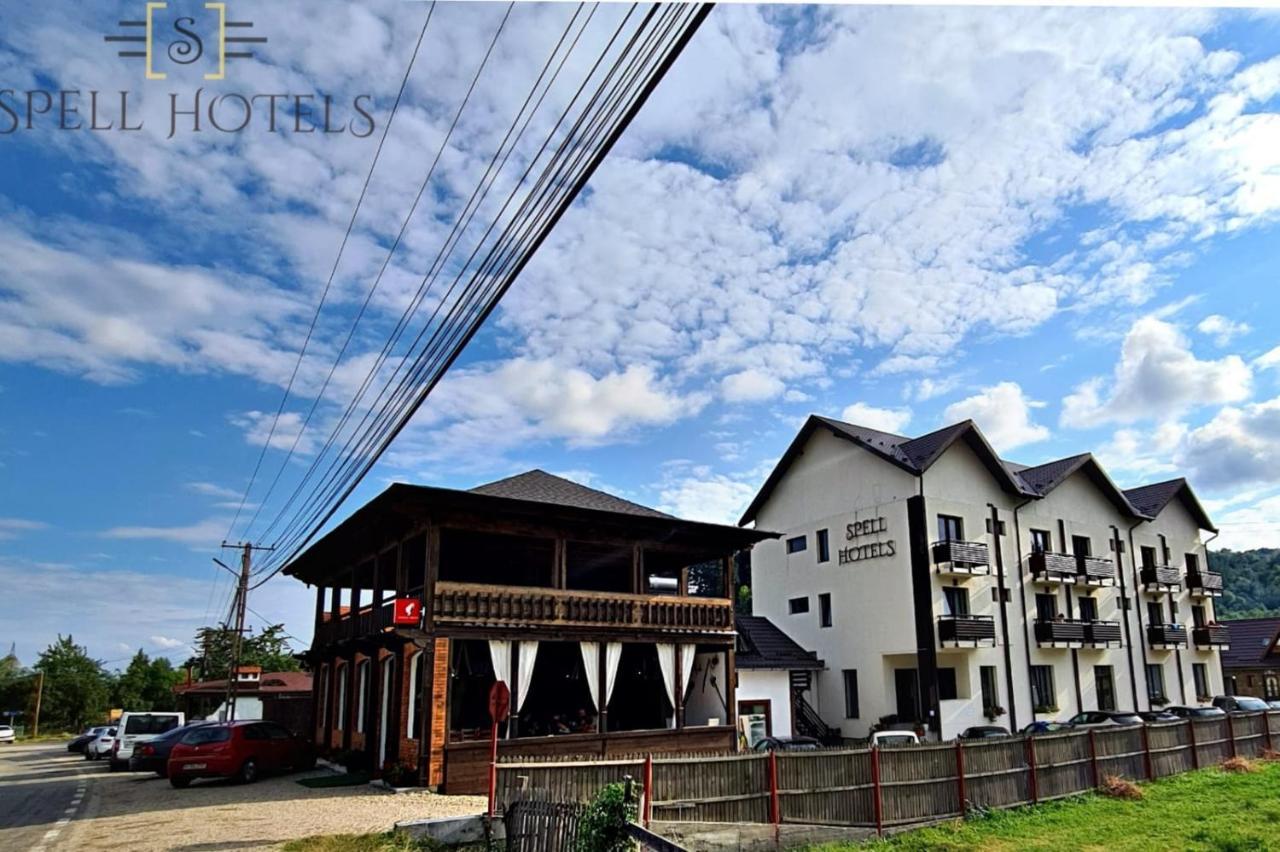 Spell Hotels Căpăţâneni-Pământeni Exterior foto